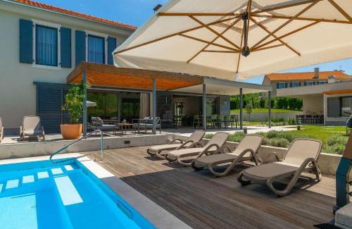 Lasici Villa | Modern villa Fritula with pool in Vizinada