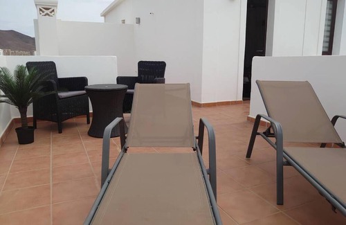 Playa Blanca Villa | Modern Villa in Playa Blanca with private pool
