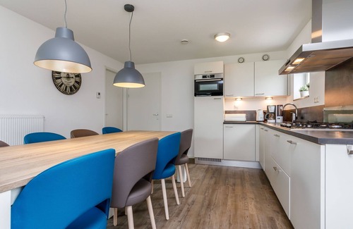 Roggel Villa | Modern Villa with large kitchen in Limburg