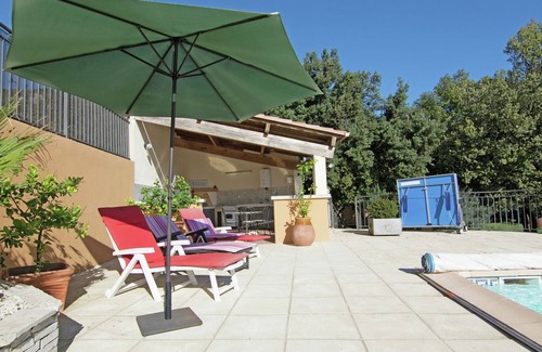 Ledenon Villa | Modern Villa with Private Swimming Pool in Lédenon