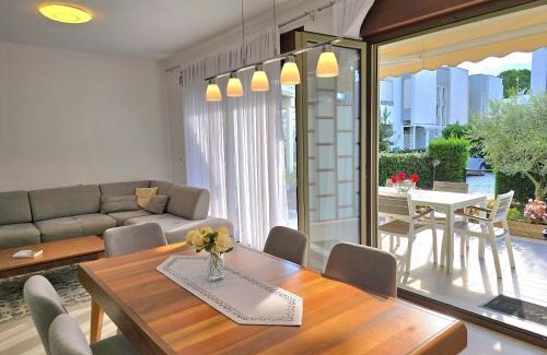 Ishem Villa | Modern Villas at Perla Resort