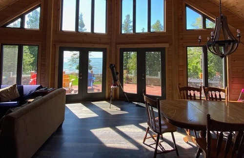 Northern Bruce Peninsula Cabin | Modern Waterfront Log Cabin