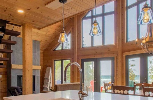 Northern Bruce Peninsula Cabin | Modern Waterfront Log Cabin