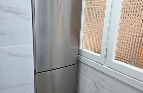 Terrassa Apartment | Modern Whole Lodging, Barcelona Terrassa