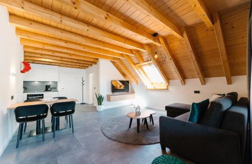 Simonswald Apartment | Moderne 3 Zi.-FeWo BlackForestArt Nähe Freiburg