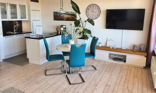 Hohegeiß Apartment | Modernes Harz Studio Apartment Ferienwohnung über den Baumspitzen