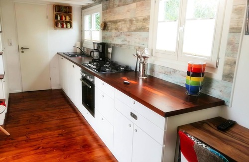 Diersheim Apartment | Modernes Tiny House Rheinwald