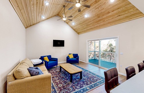 Spring Branch House | Modernly updated private home with balcony & chef's kitchen - near Canyon Lake
