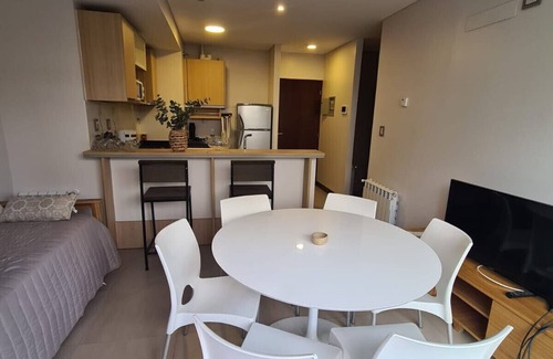 Mendoza City Center Apartment | Moderno departamento con cochera y seguridad