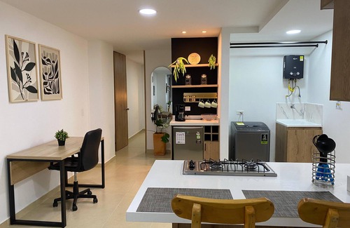 Sabaneta Apartment | Moderno y Acogedor Apartaestudio Ideal Para tu Estadía Siéntete Como en Casa
