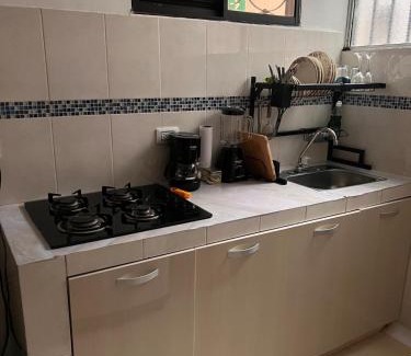 Buenos Aires Apartment | Moderno y acogedor apartamento cerca del aeropuerto y CC La central