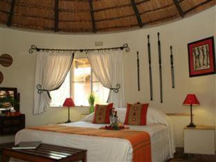 Hoedspruit Cabin | Mohlabetsi Safari Lodge