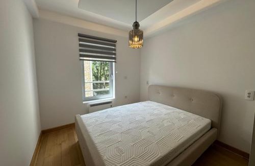 Savski Venac Apartment | Moka