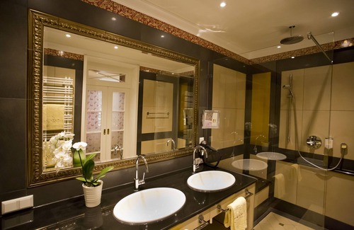 Bad Wildbad Hotel | Mokni's Palais Hotel & Spa