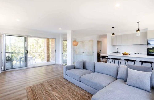 Mollymook Beach Apartment | Mollymook Delight Sum