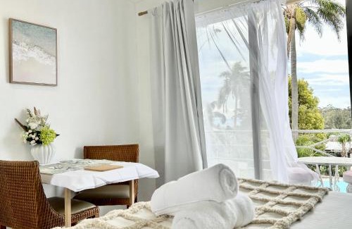 Mollymook Hotel | Mollymook Ocean View Motel Rewards Longer Stays -over 18s Only