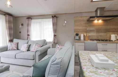 Troutbeck Bridge Cottage | MÔN, family friendly, with a garden in Troutbeck Bridge