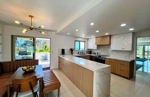 Dana Point Cottage | Monarch Beach Mid Century Modern Cottage by the Beach