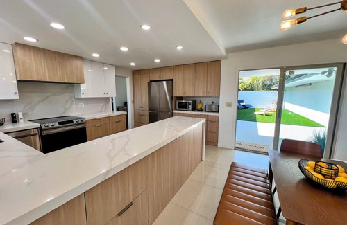 Dana Point Cottage | Monarch Beach Mid Century Modern Cottage by the Beach