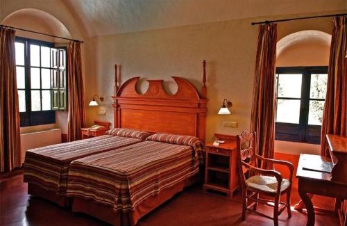 Palma del Rio Hotel | Monasterio de San Francisco