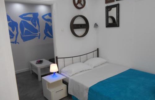 Psirri Apartment | Monastiraki flea market & metro station appartment