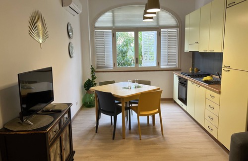 Mondello Apartment | Mondello apartment a few steps from the beach
