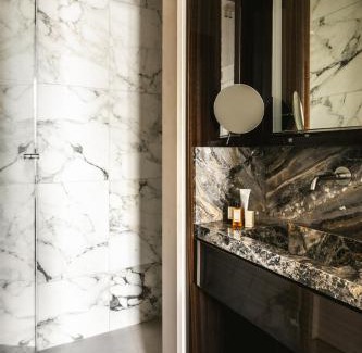 Quartier de la Place-Vendome Apartment | Mondovi Luxury Suites