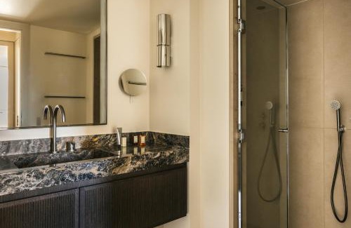 Quartier de la Place-Vendome Apartment | Mondovi Luxury Suites