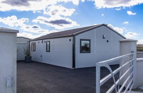 Coleraine House | Moneybrannon Lodge