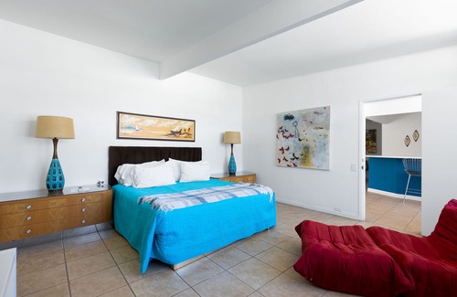 Desert Park Estates Hotel | Monkey Tree Hotel 15 by AvantStay | Stylish Hotel in Palm Springs w/CommunalPool