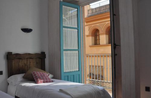 Triana Apartment | MonKeys Apartments Pureza House