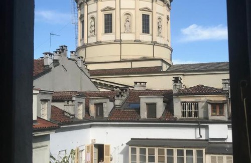 Historic Centre Apartment | Mono Bianco