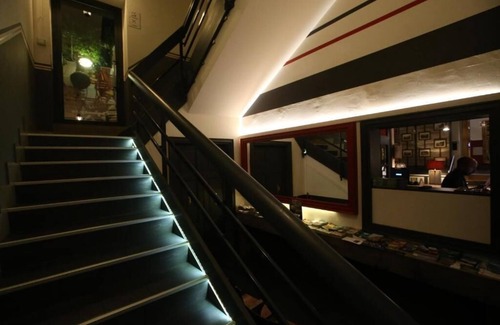 Borgo Trento Apartment | MONOLOCALE MAMELI with Terrace