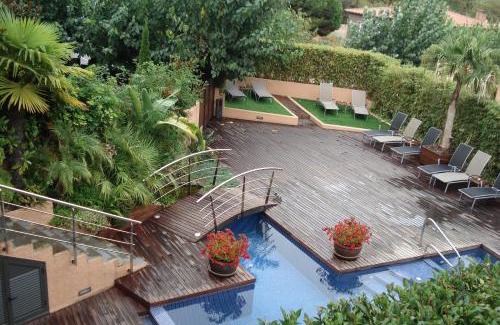 Sant Vicenc de Montalt Hotel | Montaltmar