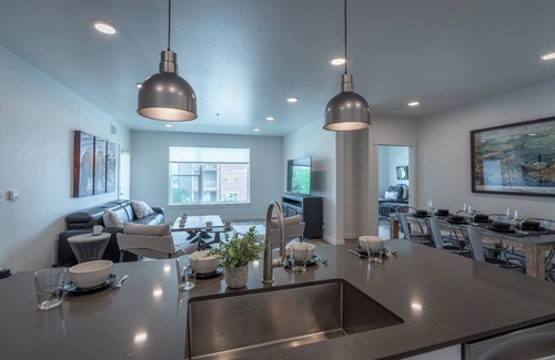 Livingston Condo | Montana Modern Luxury Condo: A Stylish Mountain Escape
