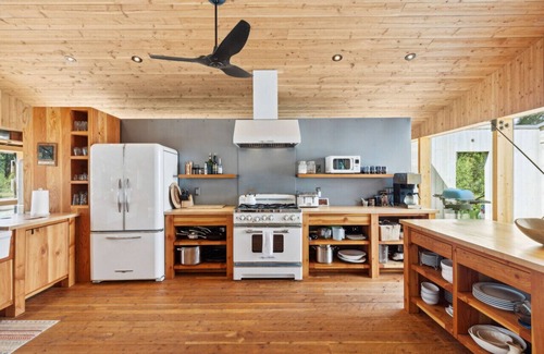 Darby House | * *Montana`s Architectural Marvel: Skwala Lodge* *