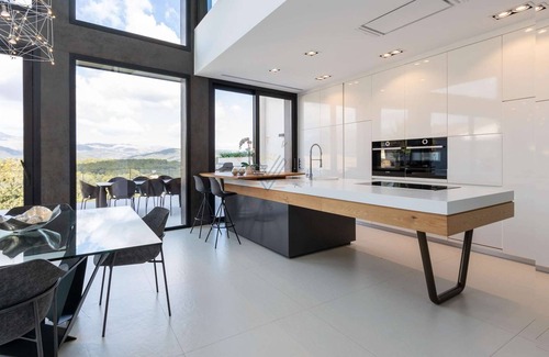Buger Cottage | Montblau, luxury holiday villa