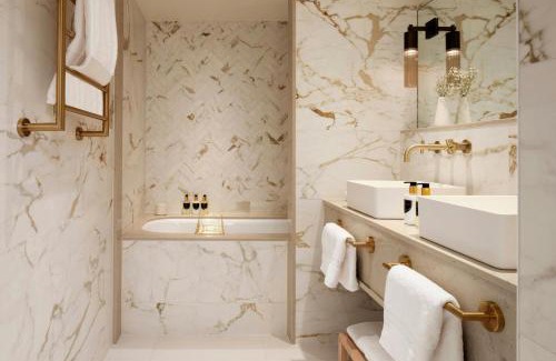 City of Westminster Hotel | Montcalm Mayfair, Autograph Collection