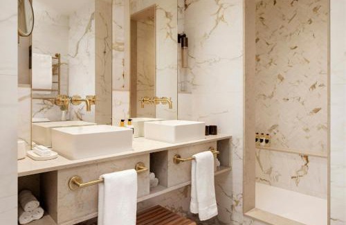 City of Westminster Hotel | Montcalm Mayfair, Autograph Collection