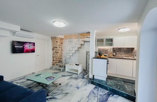 Montescaglioso House | Monte Bello Suites