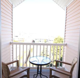 Ocean City Apartment | Monte Carlo Condos Ocean City