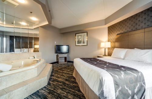Airport Road Business Centre Hotel | Monte Carlo Inn Brampton