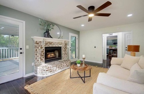 Hanahan House | Monte Sano Haven: A Three-Story Oasis in Hanahan