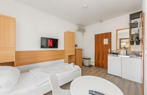 Heilbronn Apartment | Monteur Apartments Heilbronn City - LOW BUDGET, PARKING, WIFI, SMART TV NEW