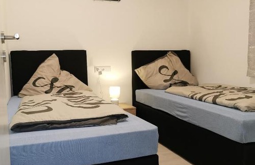 Roesrath Apartment | Monteurhütte