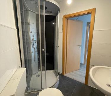 Rotthausen Apartment | Monteurwohnung für 4 Personen