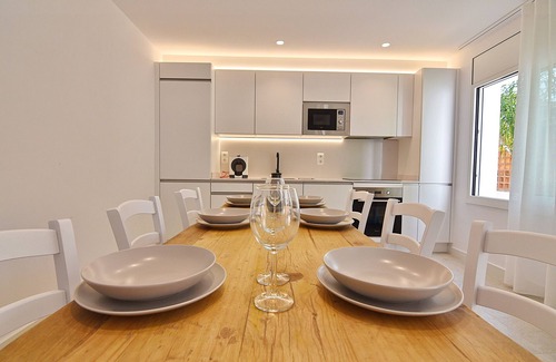 Torroella de Montgri Villa | Montgo: Modern villa with private pool