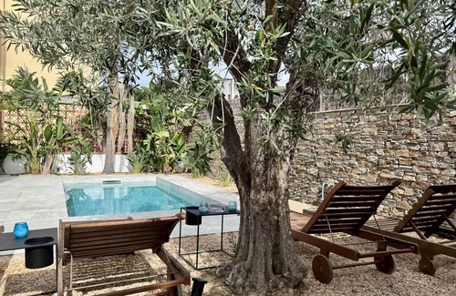 Torroella de Montgri Villa | Montgo: Modern villa with private pool