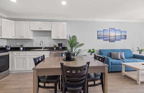 Myrtle Beach Resort | MONTHLY RENTAL - Spacious 2 Bedroom Condo Near Beach w/Ocean View
