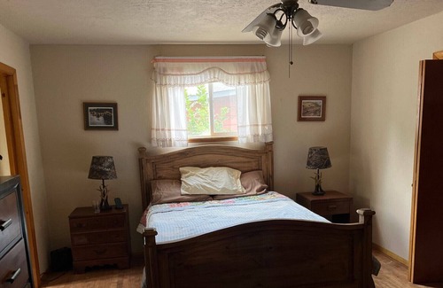Somerset House | Monthly Riverside Cottage rental